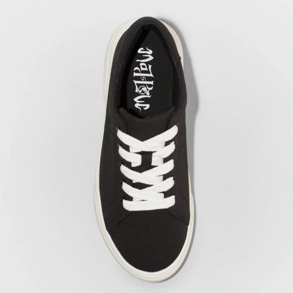 Mad Love Black Sneakers with White Platform